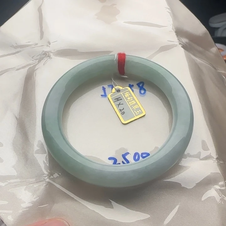 未镶嵌手镯翡翠翡翠手镯