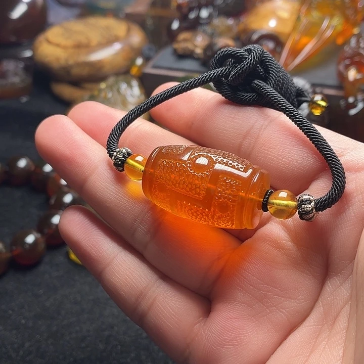 琥珀未镶嵌裸石73