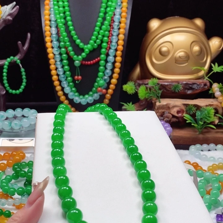 绿11➕，44颗项链，项链