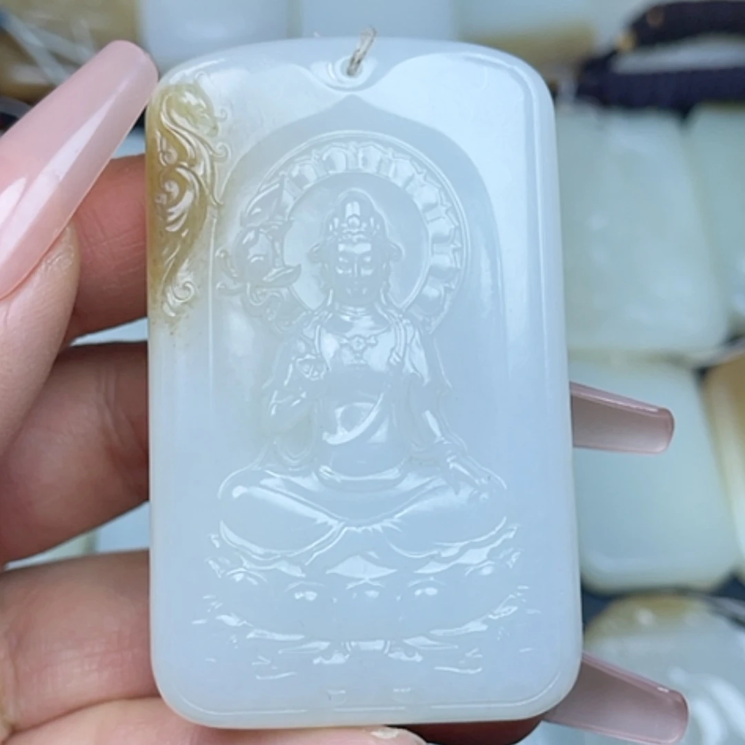 【闪购商品】颈饰未镶嵌和田玉