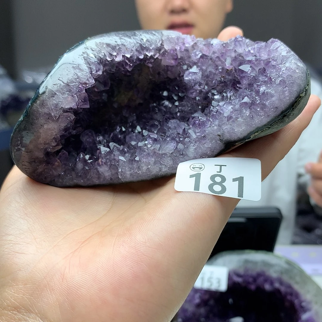 未镶嵌大型摆件（非配饰）水晶