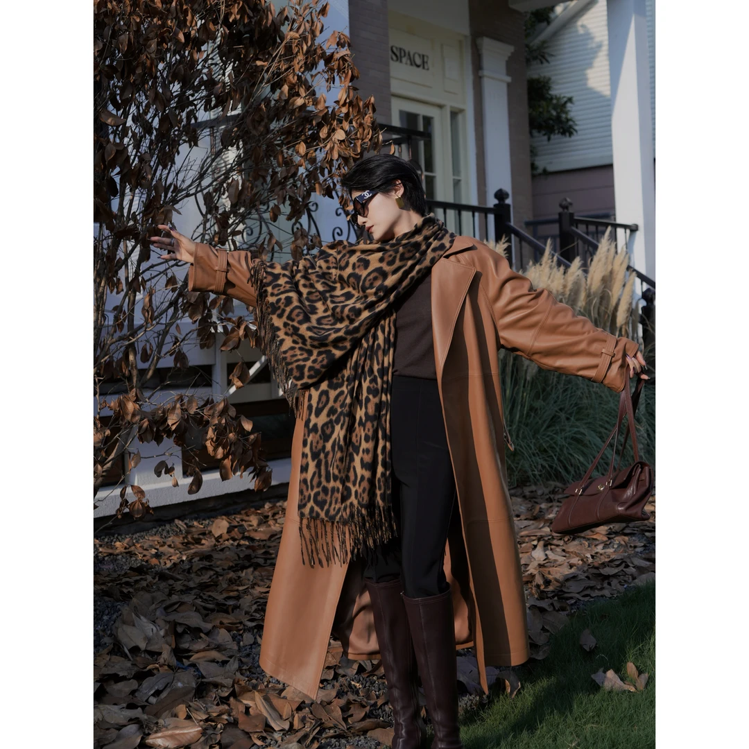 【圣彼得堡】进口绵羊皮M款奢牌同源长款皮风衣老钱风秋冬24长外套