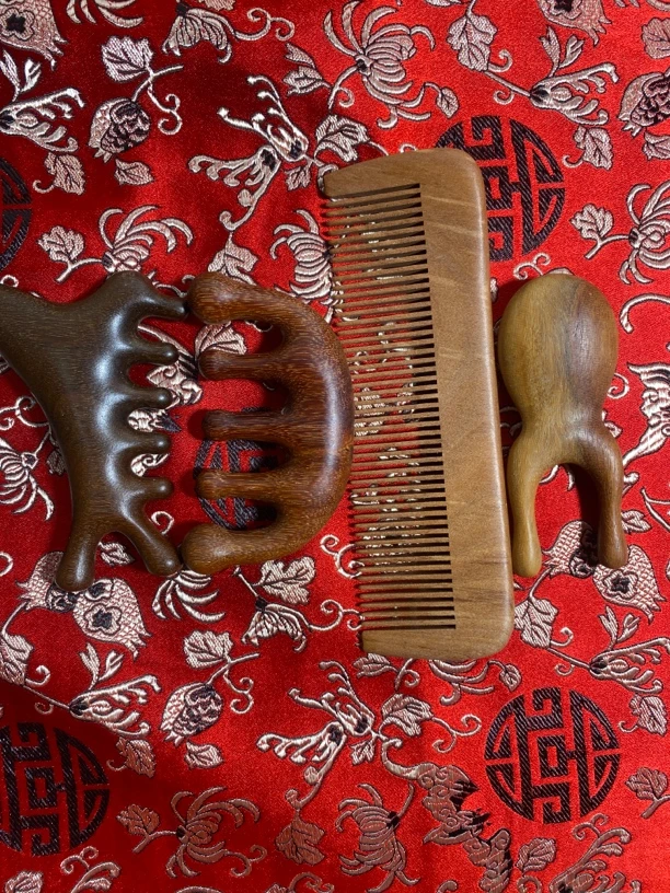 紫檀，女孩绿檀金丝檀拍完备注抖音名字）防脱小巧防脱小巧木梳子