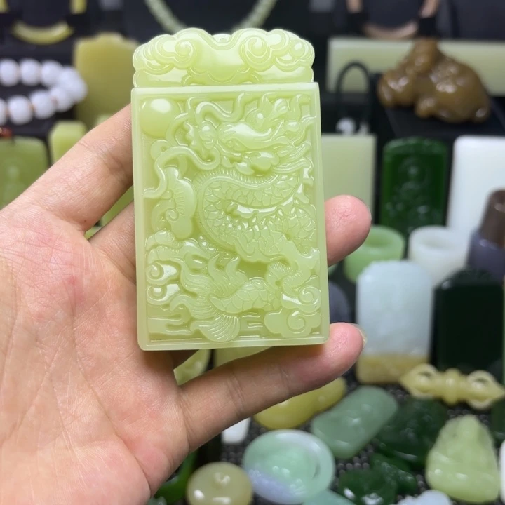 【闪购商品】和田玉未镶嵌颈饰繁**锦