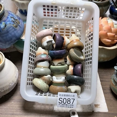 紫砂花盆087微瑕品口径3厘米左右的