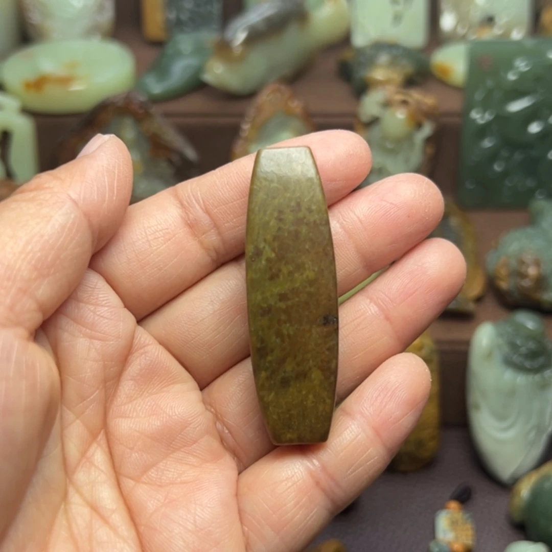 【闪购商品】岫岩河磨玉（透闪石质玉）未镶嵌颈饰