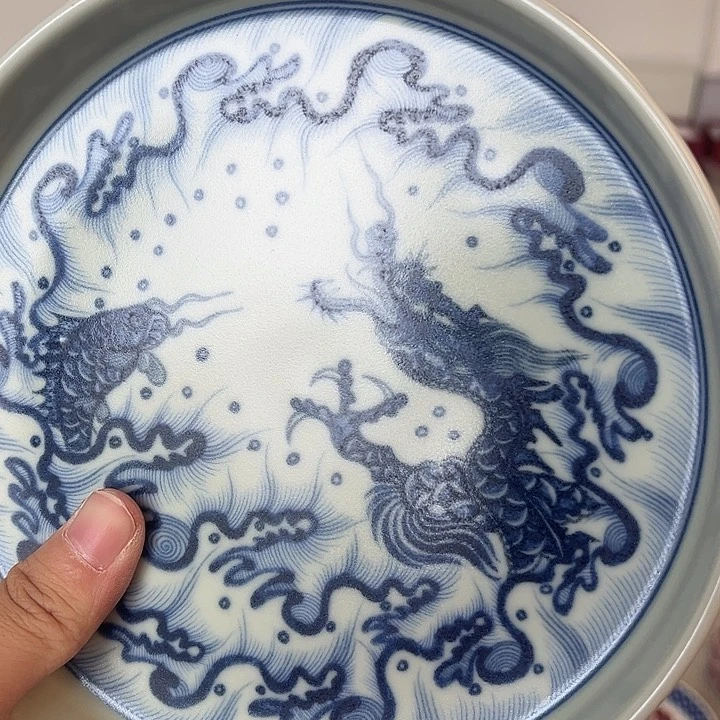 摆件景德镇青花鱼化龙大壶承微瑕