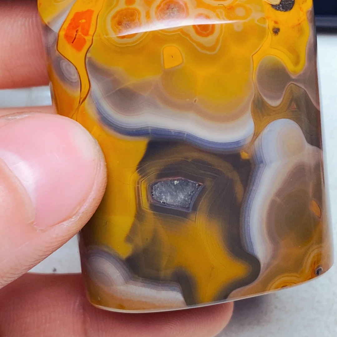 放***刀玛瑙/玉髓未镶嵌颈饰