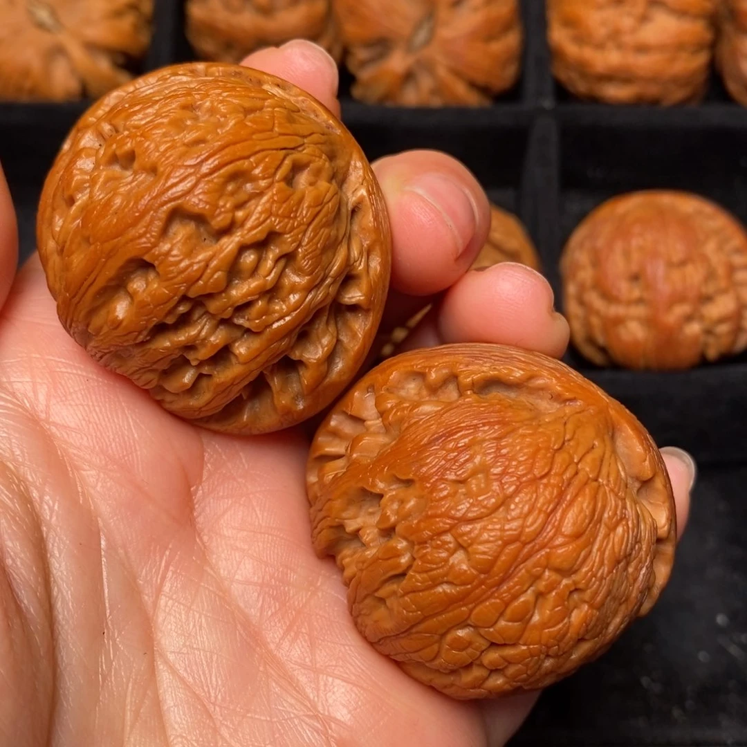 文玩核桃把件秦岭核桃