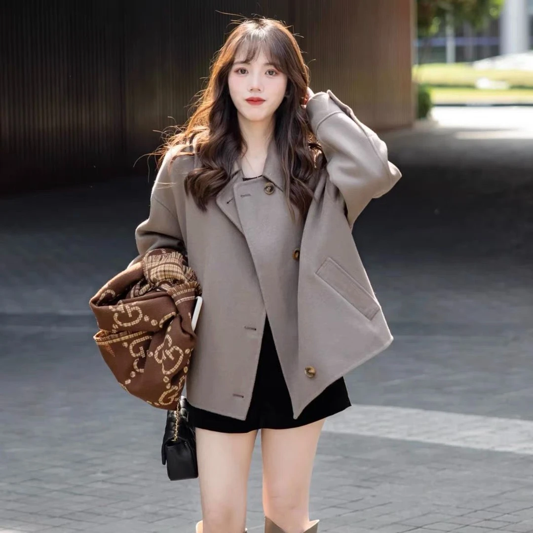 2025秋冬新款夹棉内里洋气小个子短款毛呢大衣女波点收腰毛呢大衣