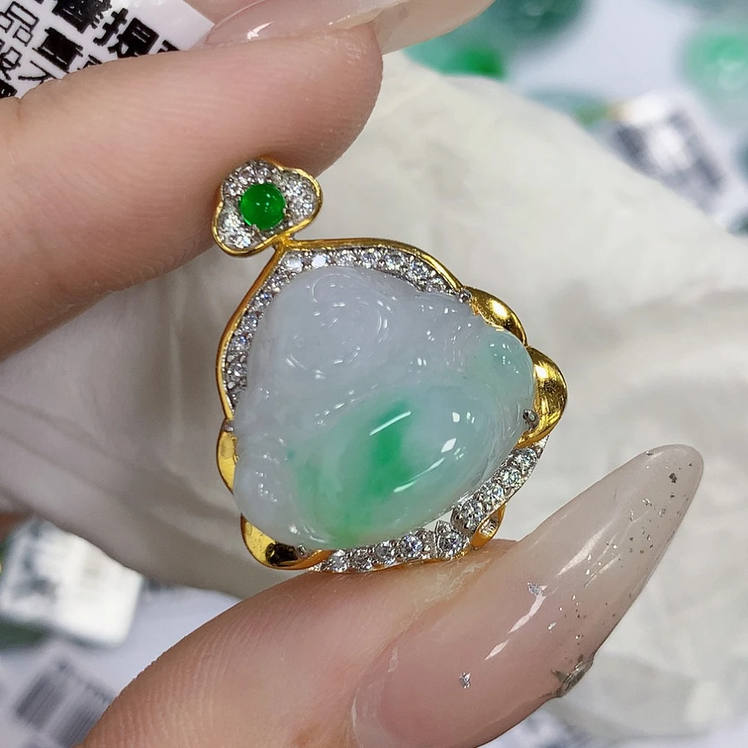 颈饰银S925镶嵌翡翠