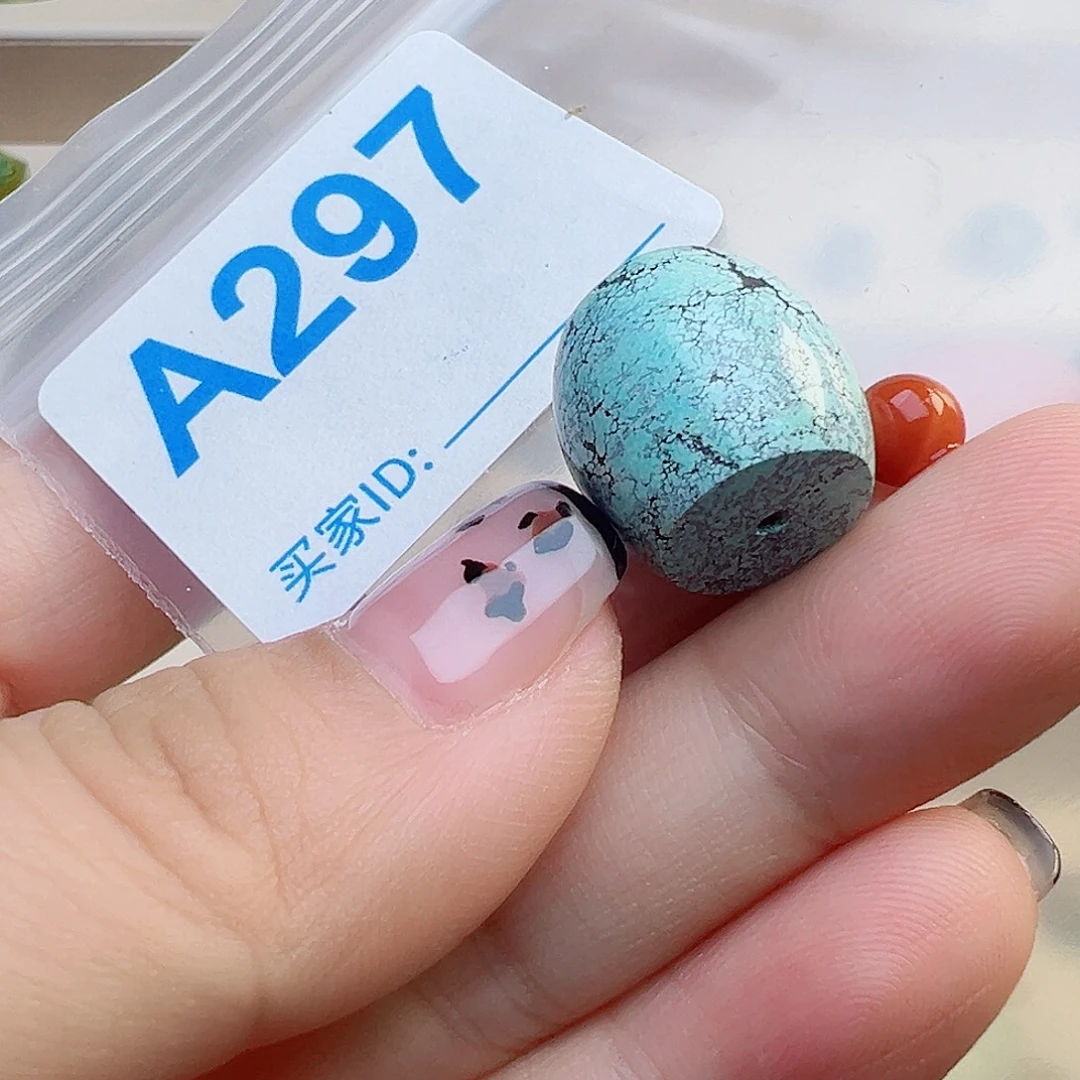 南红玛瑙未镶嵌珠宝奇石