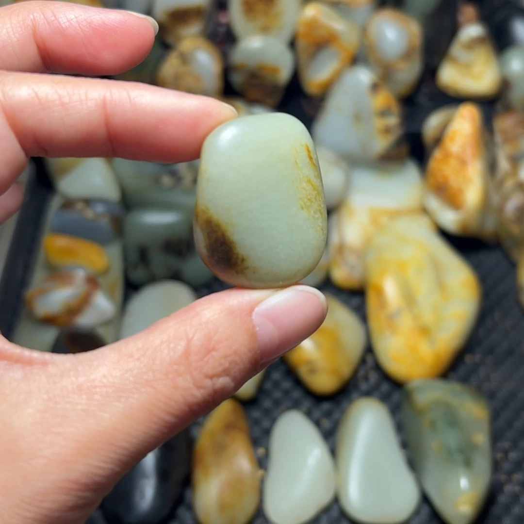 和田玉（青玉） A80未镶嵌