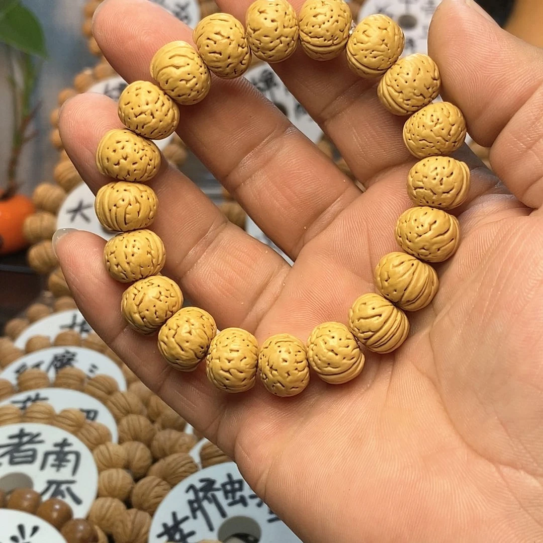 【闪购商品】项*桃核手串纽扣手串