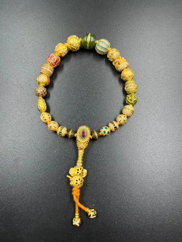 18k精工金配饰搭配