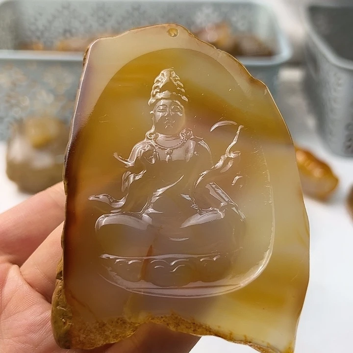 玛瑙/玉髓颈饰未镶嵌