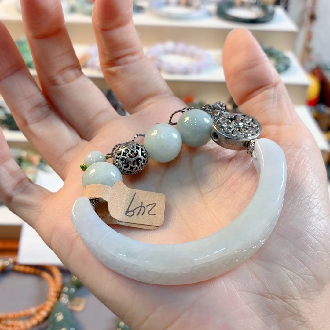 多***.未镶嵌手链翡翠手串