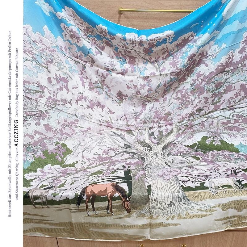 「樱花树下」110cm提花意罗绸21姆米时尚桑蚕丝真丝高品质大披肩