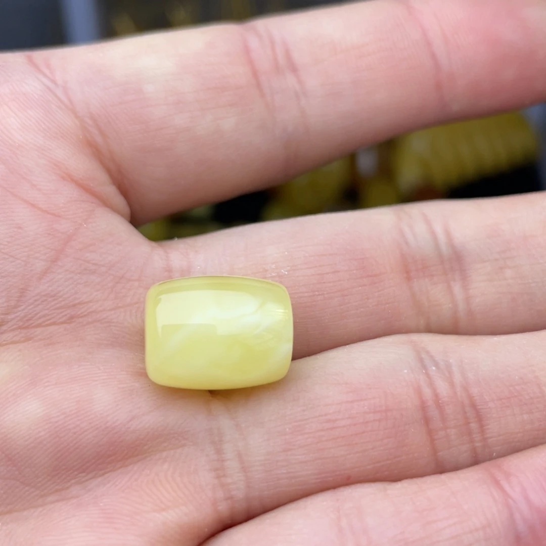 蜜蜡珠宝奇石未镶嵌A****?桶珠一颗直径11多毫米