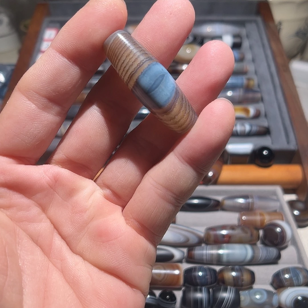 五***山玛瑙/玉髓未镶嵌颈饰