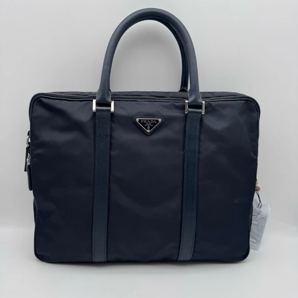 95新 Prada/普拉达 97新藏蓝色尼龙拼皮手提公文包/2522
