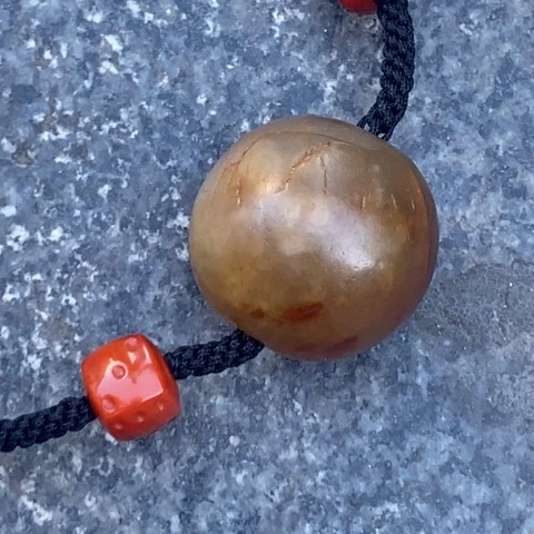 铁合金花岗石珠宝饰品