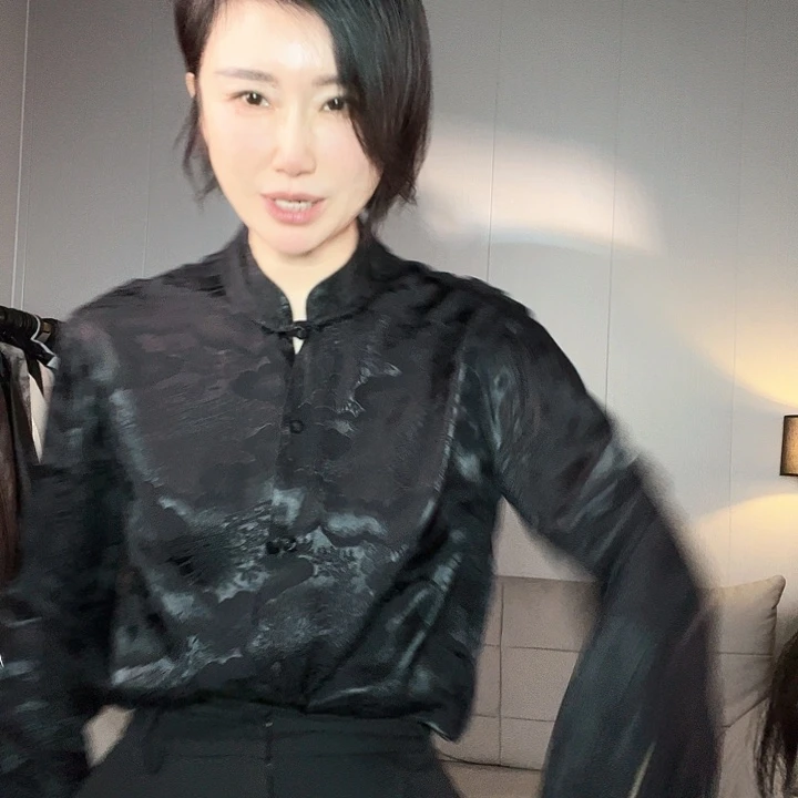 人丝衬衣去拍m码