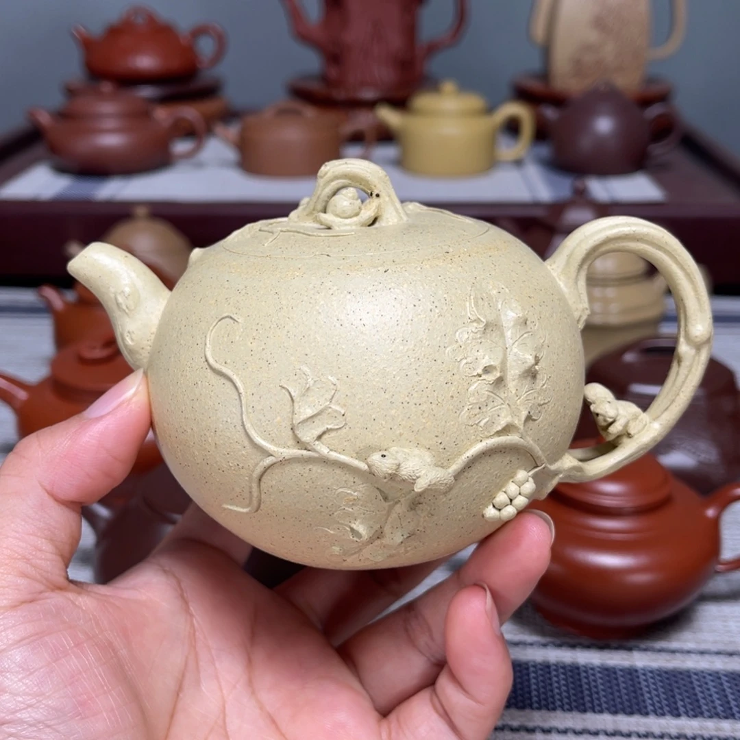 紫砂茶壶全手本绿松鼠葡萄