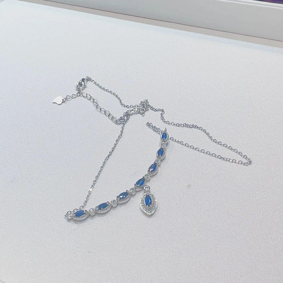 蓝宝石颈饰银S925镶嵌吊坠