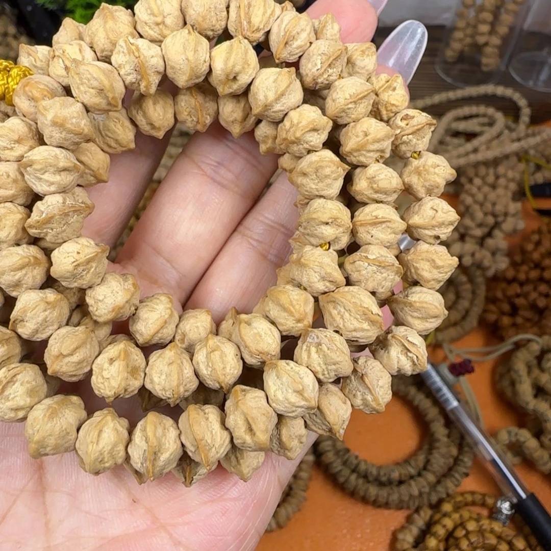 名***、吊坠柏香籽/百香籽