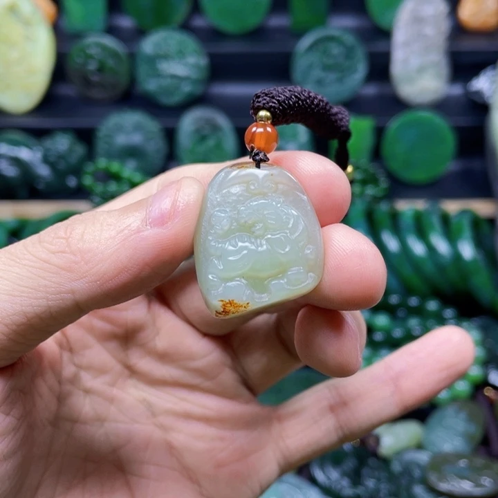 和田玉未镶嵌挂件