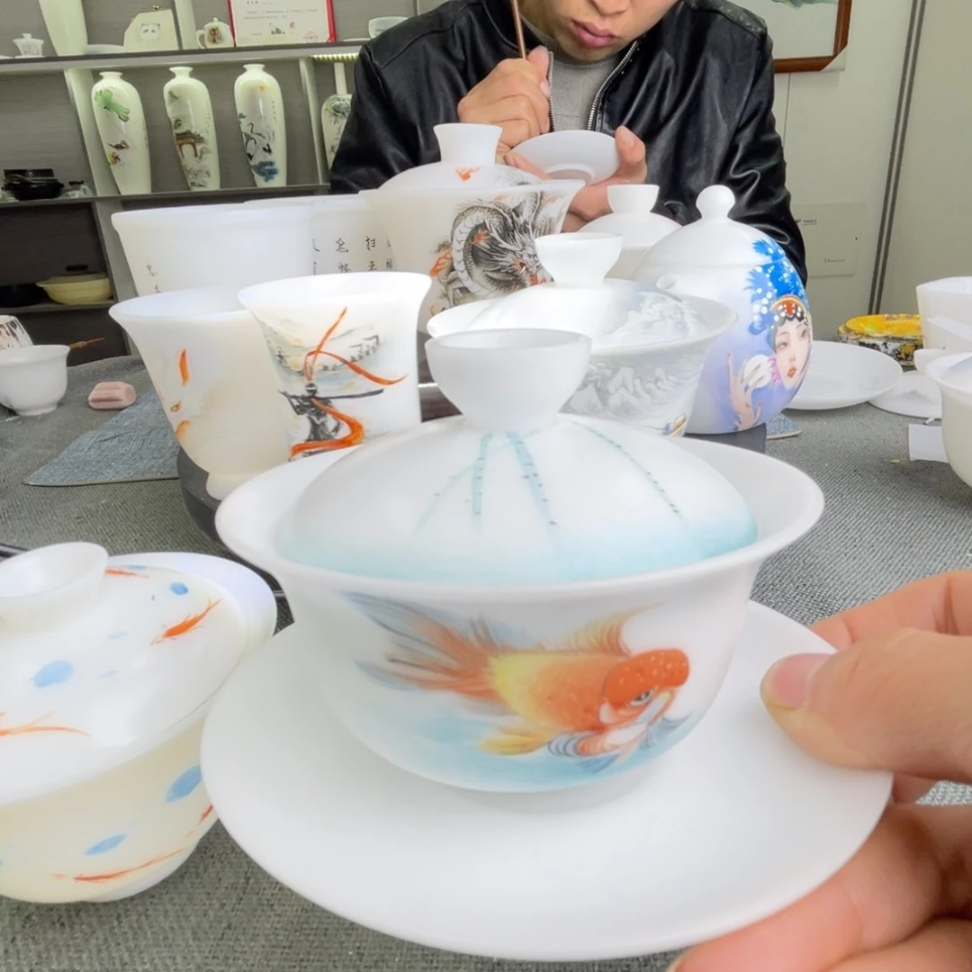 手绘来来咯哦哦默默来咯哦