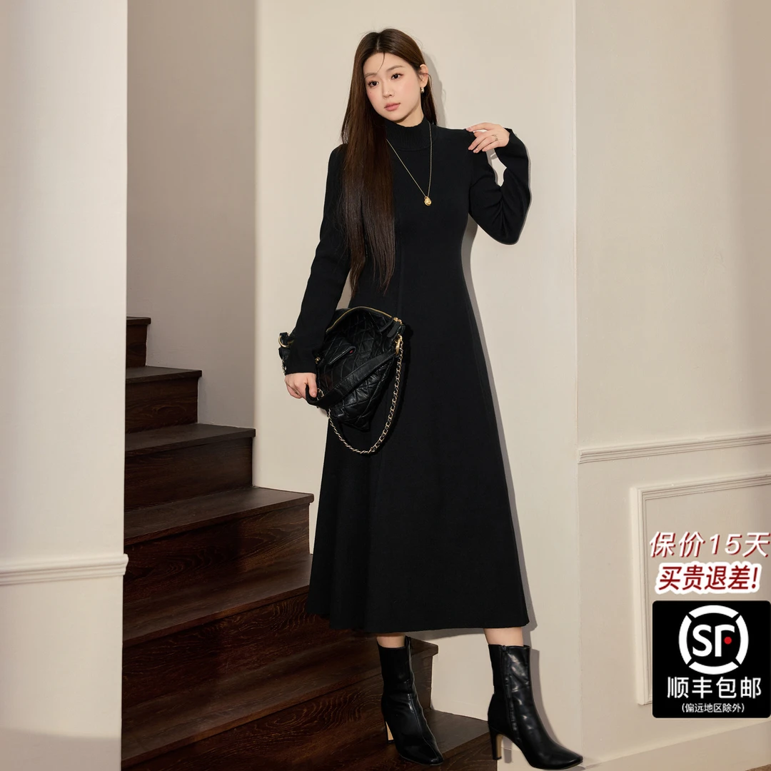 大码女装气质黑色连衣裙2025冬新款修身内搭打底针织秋冬服装