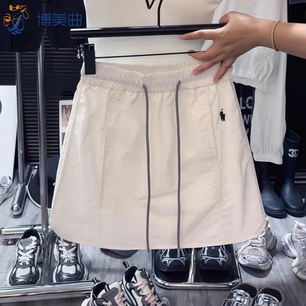 白色速干工装短裙女夏季新款宽松显瘦刺绣运动小个子a字包臀短裙