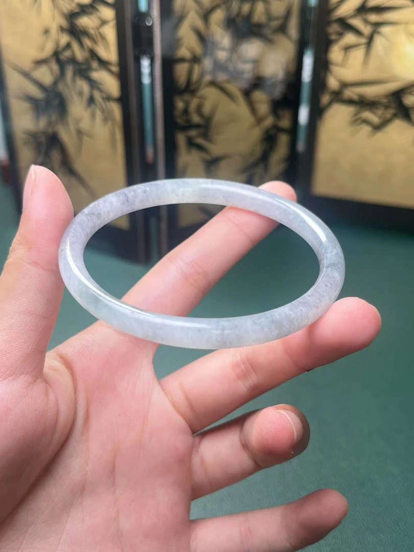 天然.保真.老坑种 59+.天然缅甸A货翡翠.冰乌鸡叮当镯.25050301