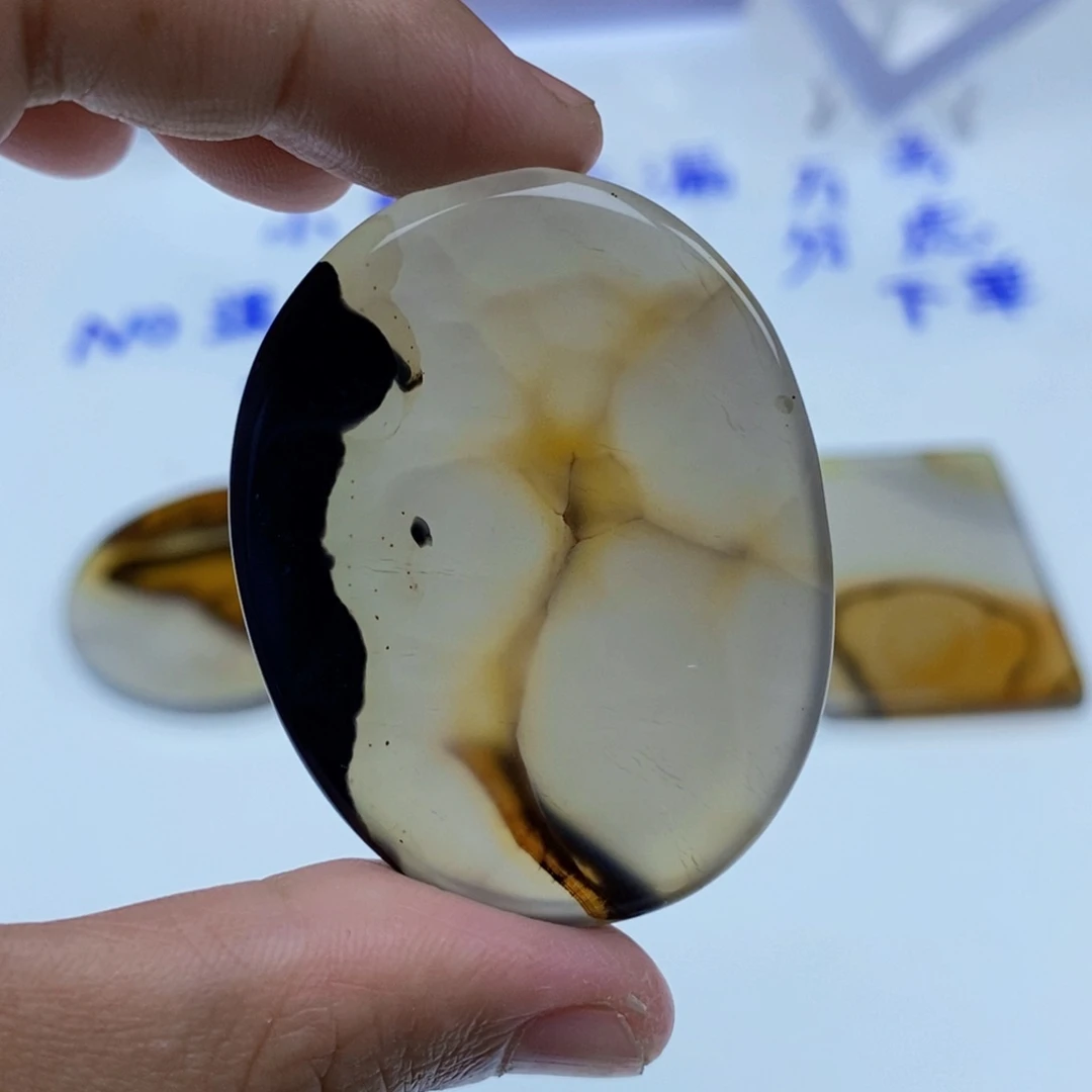 玛瑙/玉髓未镶嵌珠宝半成品