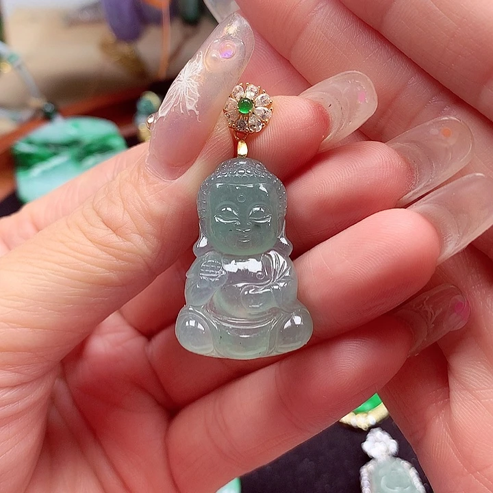 翡翠银S925镶嵌颈饰翡翠