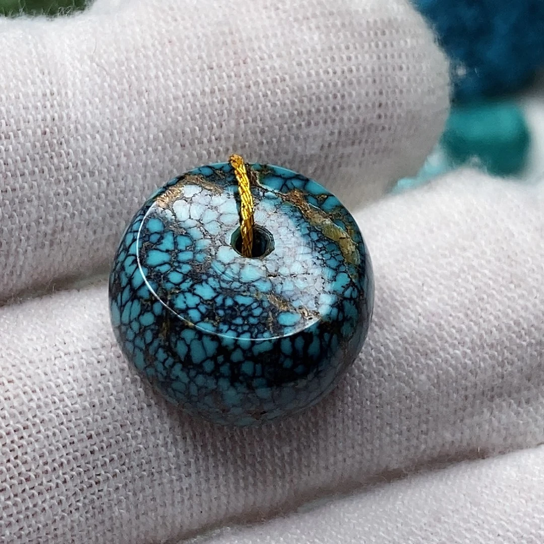 绿松石未镶嵌天然原矿 带武汉地大证书