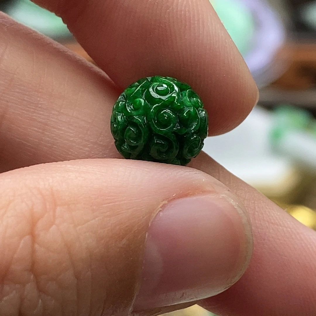 翡翠未镶嵌颈饰单珠10mm