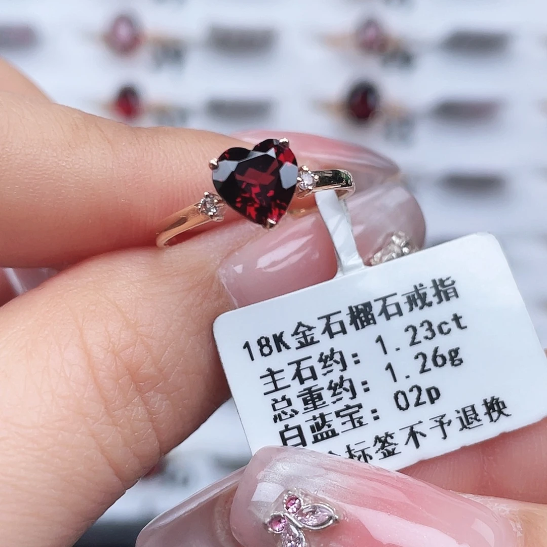 石榴石戒指18K金镶嵌
