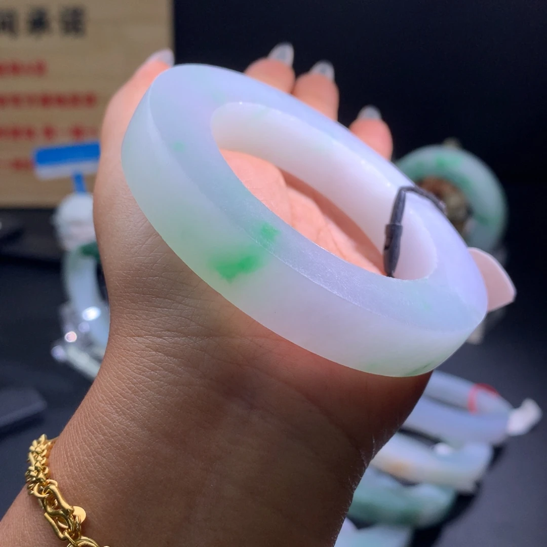 定制翡翠未镶嵌正