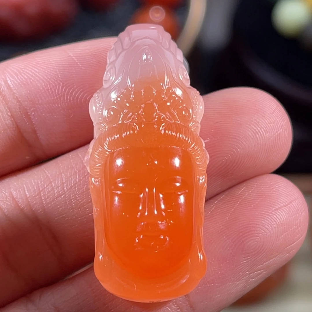 南红玛瑙未镶嵌冰飘俏色观音37*16.5*12mm