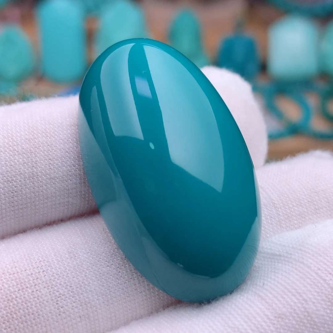 未镶嵌绿松石珠宝奇石