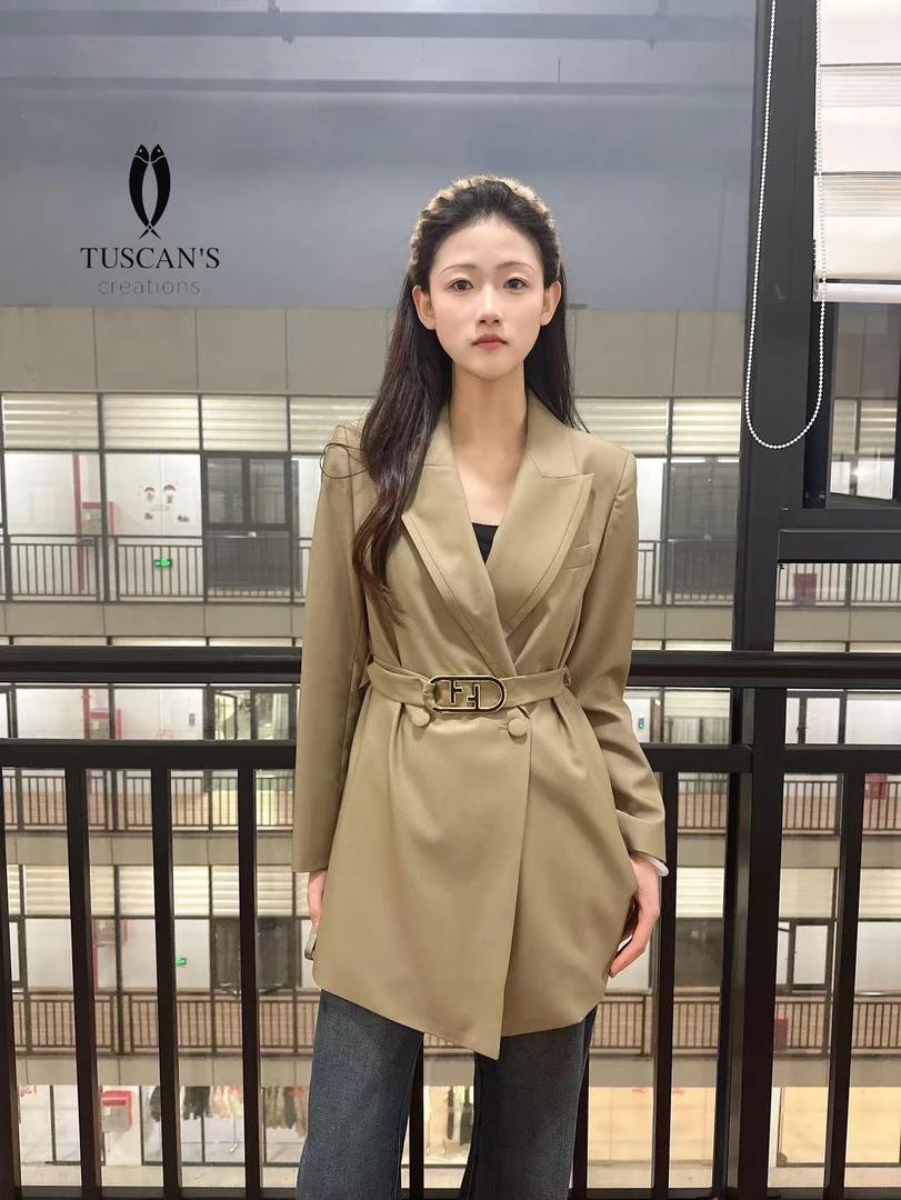 【时代双鱼】高腰收腰中西装休闲轻奢女装短款百搭