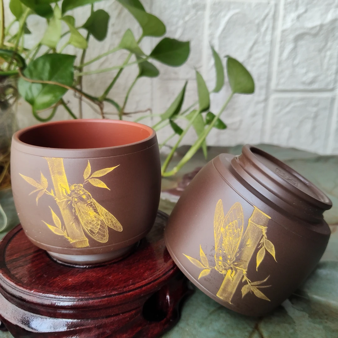 坭兴陶全手工主人杯80毫升左右，拍前要知足或平安请备注 不备随机