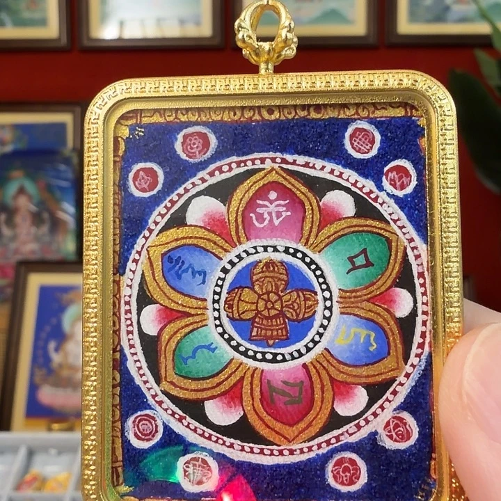 吊坠观老师小房子-热贡纯手绘