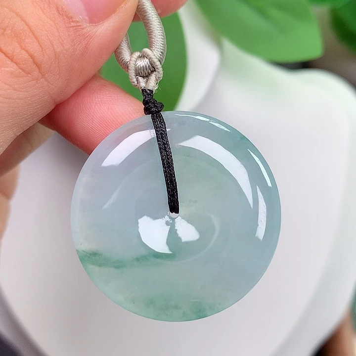 翡翠未镶嵌颈饰平安扣 33.1x5.4mm