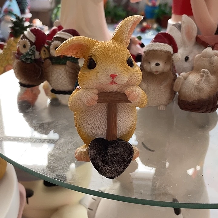 树脂铁锹兔子兔子