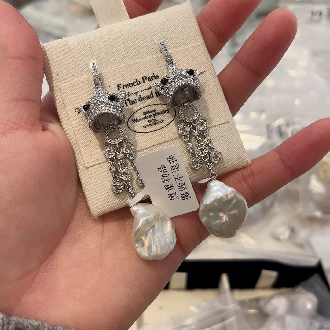 淡水珍珠耳饰合金