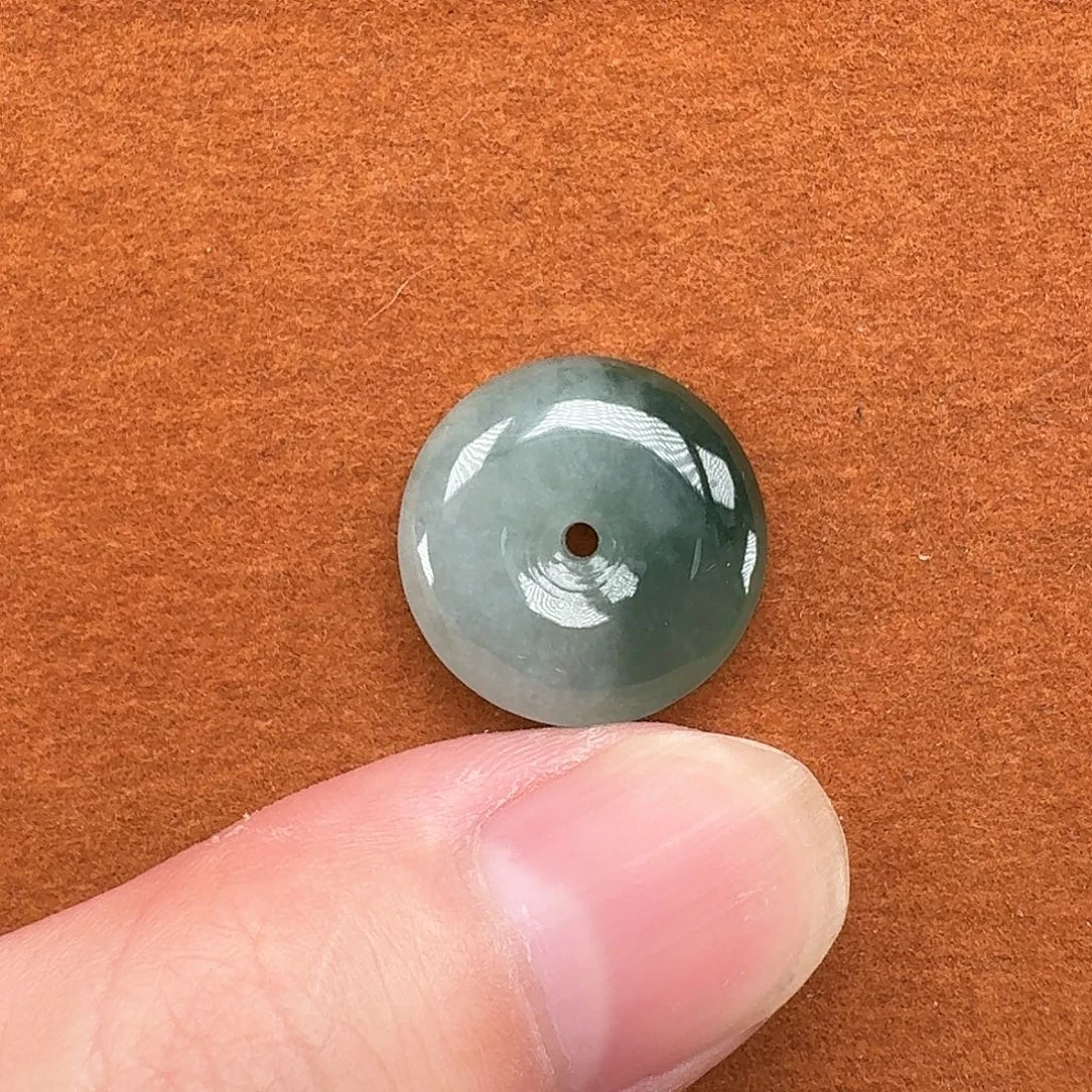 翡翠未镶嵌颈饰天然翡翠